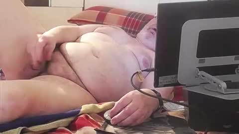 berlinerbaer1963 online show from 09/13/25, 04:51