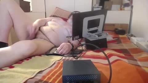 berlinerbaer1963 online show from 10/03/25, 07:00