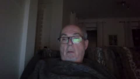 bernard1102 online show from 12/16/24, 02:25