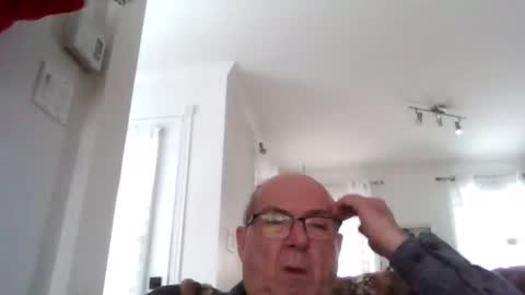 bernard1102 online show from 01/12/25, 02:30