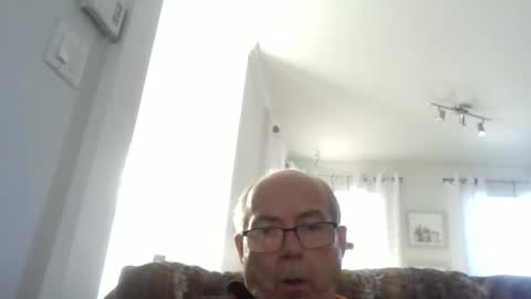 bernard1102 online show from 01/16/26, 06:34