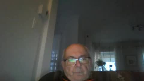 Snapshot of bernard1102 chatting on 04/27/26, 12:08 bernard1102 online show from 04/27/26, 12:08