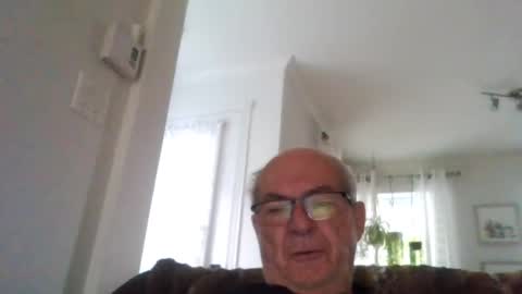 bernard1102 online show from 06/30/26, 09:43