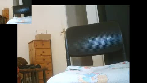 Snapshot of bernardo1968 chatting on 02/18/25, 11:19 bernardo1968 online show from 02/18/25, 11:19