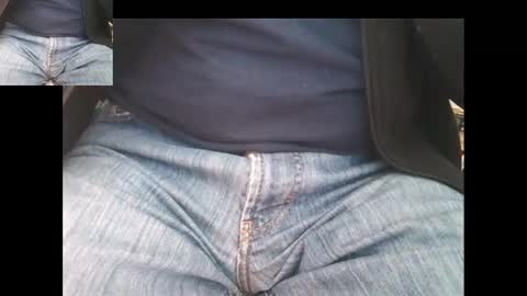 Snapshot of bernardo1968 chatting on 03/09/25, 01:15 bernardo1968 online show from 03/09/25, 01:15