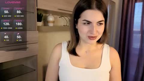 Snapshot of bernice_knight chatting on 10/06/25, 02:14 Maria online show from 10/06/25, 02:14