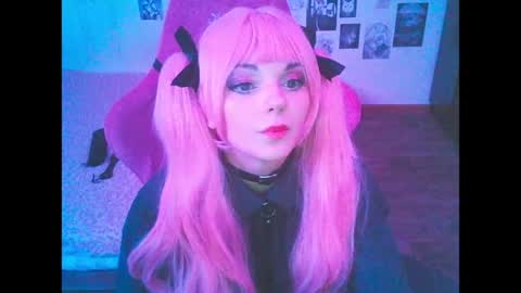 BerrieKitten online show from 04/13/26, 03:50