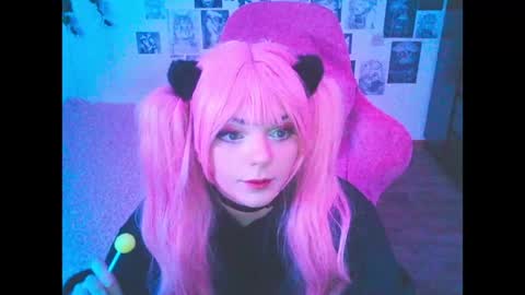 BerrieKitten online show from 04/28/26, 07:52