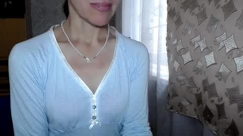 Snapshot of berry2024 chatting on 06/18/26, 06:24 berry2024 online show from 06/18/26, 06:24