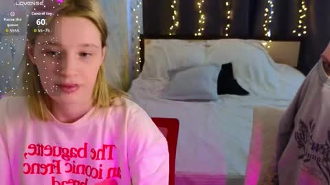 Snapshot of berry_assortment chatting on 03/13/26, 11:17 Your sweet Tara and Eva online show from 03/13/26, 11:17