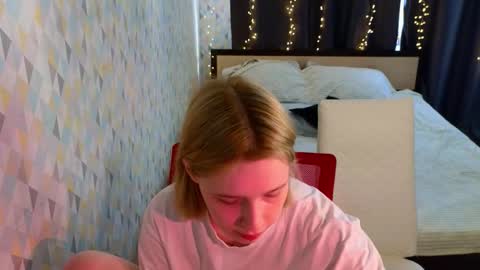 Snapshot of berry_assortment chatting on 03/18/26, 04:48 Your sweet Tara and Eva online show from 03/18/26, 04:48