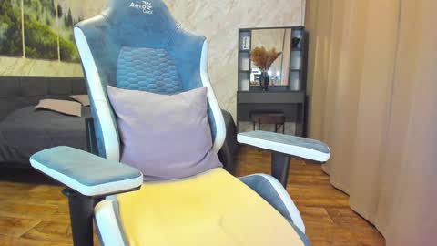 Im Lola online show from 02/08/25, 11:12