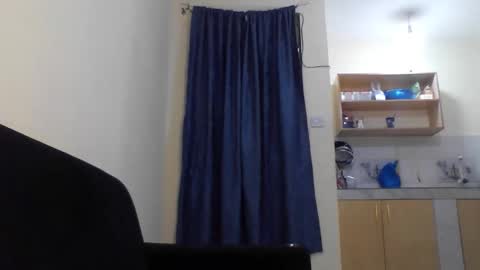 Trizar online show from 10/21/25, 05:08