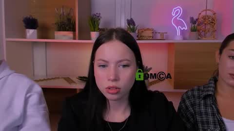 Snapshot of berry_vibe chatting on 11/04/25, 12:48 berry vibe online show from 11/04/25, 12:48