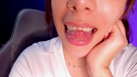 Snapshot of berryxbaby chatting on 06/10/26, 06:12 Inanna online show from 06/10/26, 06:12
