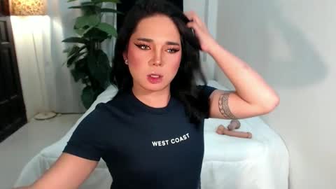 bestgirljulia online show from 02/02/26, 08:02