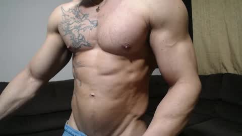 Snapshot of bestmuscle chatting on 06/03/26, 09:20 bestmuscle online show from 06/03/26, 09:20