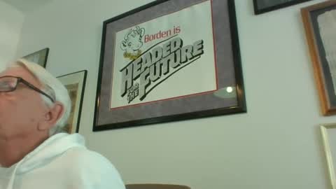 bestshot1951 online show from 01/22/25, 08:06