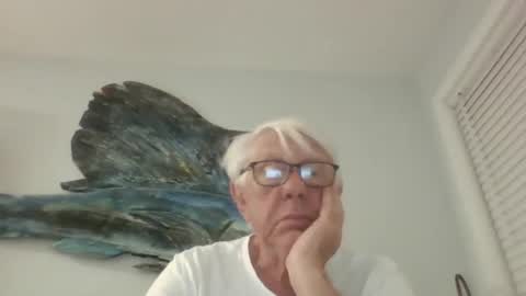 Snapshot of bestshot1951 chatting on 03/24/26, 12:48 bestshot1951 online show from 03/24/26, 12:48