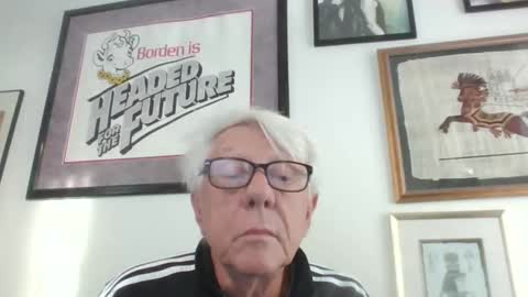 Snapshot of bestshot1951 chatting on 04/15/26, 11:17 bestshot1951 online show from 04/15/26, 11:17