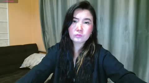 Bet Lu online show from 12/13/24, 01:04