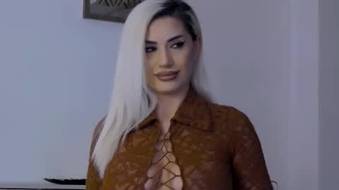 bethierusse online show from 02/11/26, 10:48