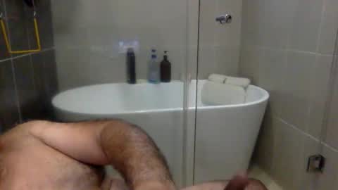 Snapshot of betoooox chatting on 05/02/26, 12:21 Virtual Gentleman online show from 05/02/26, 12:21