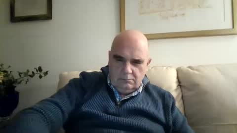 betta1 online show from 12/20/25, 12:51