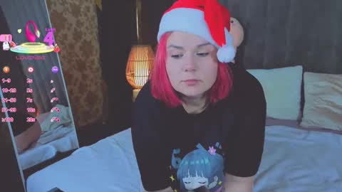 betttydark online show from 12/23/25, 12:41