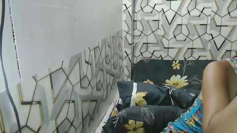 betty1105 online show from 02/25/25, 12:58