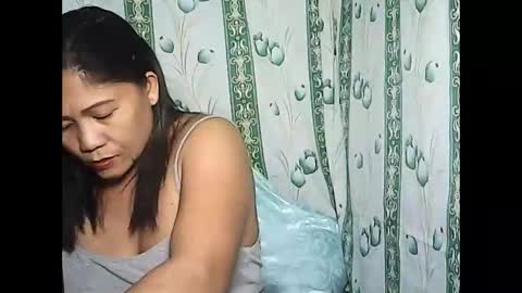 betty_83 online show from 01/08/25, 12:15