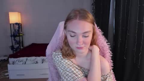 Dory make me happier online show from 12/18/25, 03:34