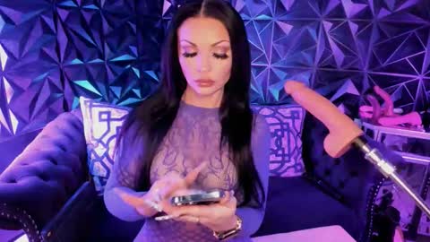 NatashaxoBangs online show from 02/02/26, 01:15