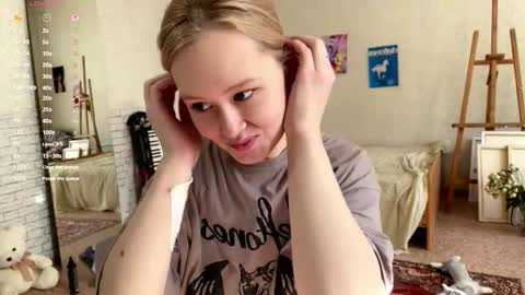 Hinata online show from 03/16/26, 05:44