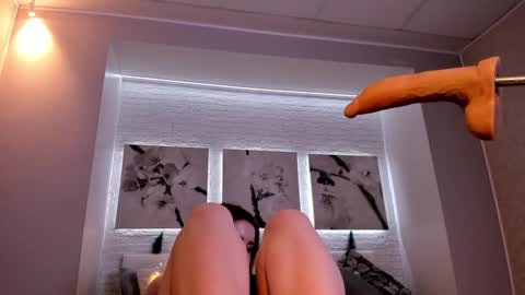 Snapshot of bettyrouse chatting on 01/06/25, 12:16 Betty online show from 01/06/25, 12:16