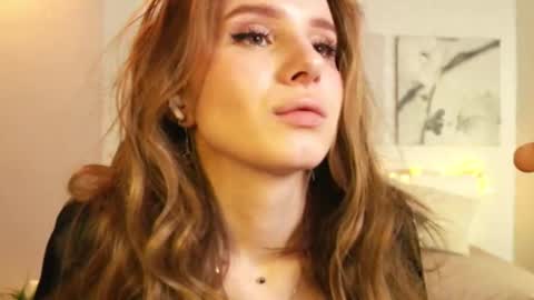 Snapshot of bettyrouse chatting on 03/03/25, 03:08 Betty online show from 03/03/25, 03:08