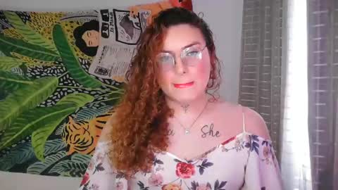 bettytaylor23 online show from 11/24/25, 07:35