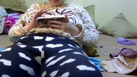 bety25 online show from 11/28/25, 01:25