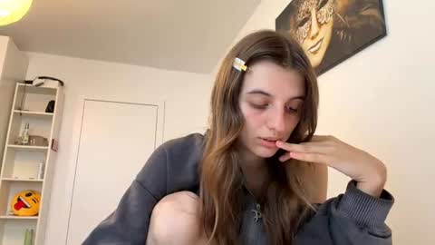 Lina online show from 07/27/26, 05:20
