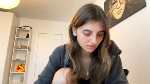 Lina online show from 07/28/26, 05:12