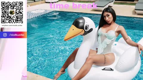 Snapshot of beuty_goddes777 chatting on 12/11/24, 12:34 Nicolle Aviles online show from 12/11/24, 12:34