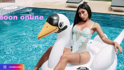 Snapshot of beuty_goddes777 chatting on 09/15/25, 02:11 Nicolle Aviles online show from 09/15/25, 02:11