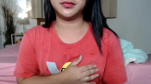 Snapshot of beuty_in_the_best_rose chatting on 07/19/26, 12:47 beuty_in_the_best_rose online show from 07/19/26, 12:47