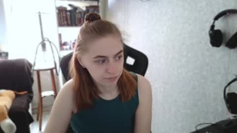 Snapshot of beverly_yay chatting on 05/10/26, 08:41 beverly_yay online show from 05/10/26, 08:41