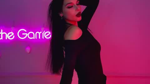 Beverly online show from 12/20/25, 06:42