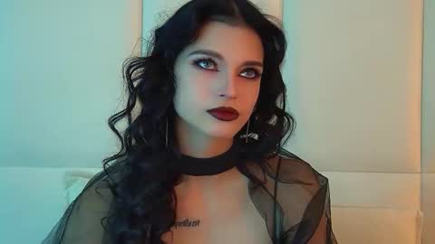 Snapshot of beverlyyork chatting on 01/18/26, 06:28 Beverly online show from 01/18/26, 06:28