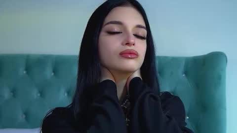 Snapshot of beverlyyork chatting on 02/04/26, 07:09 Beverly online show from 02/04/26, 07:09