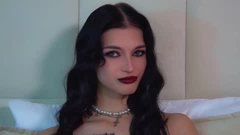 Snapshot of beverlyyork chatting on 02/07/26, 06:50 Beverly online show from 02/07/26, 06:50