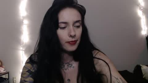 Snapshot of bexbex945874 chatting on 05/06/26, 01:36 bexbex945874 online show from 05/06/26, 01:36