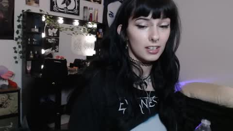 Snapshot of bexbex945874 chatting on 06/03/26, 01:30 bexbex945874 online show from 06/03/26, 01:30